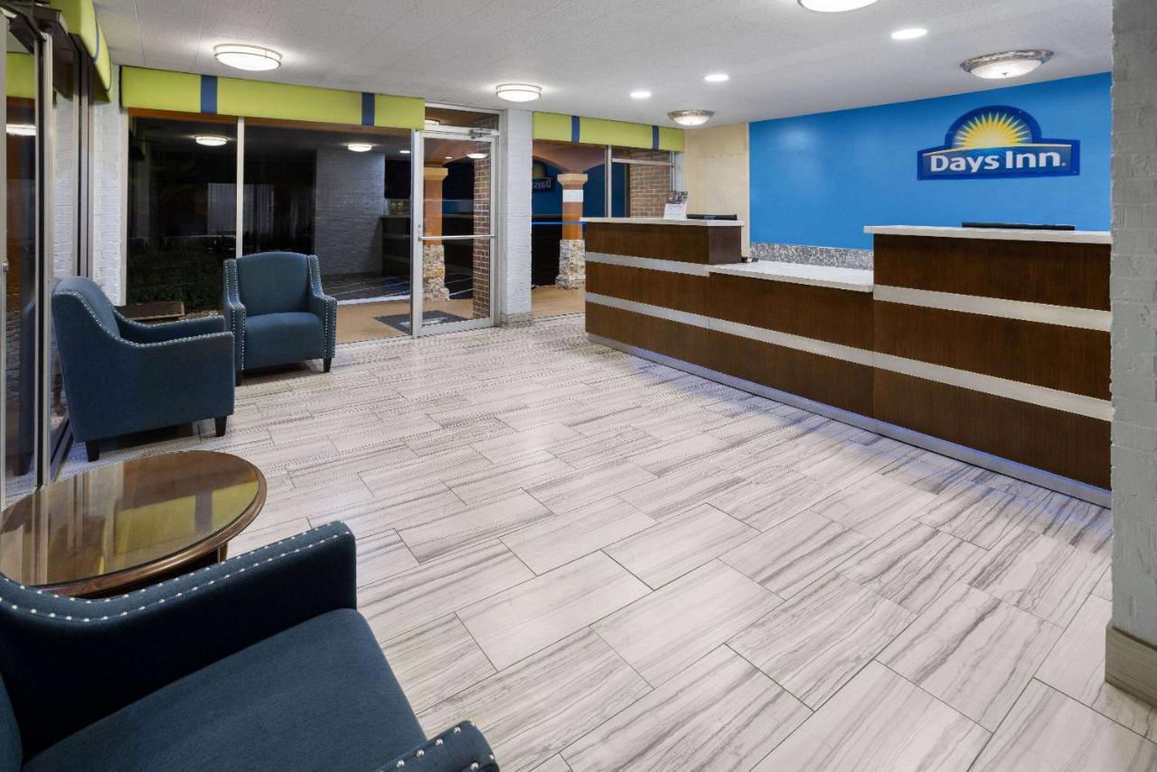 Days By Wyndham Hotel Forsyth
