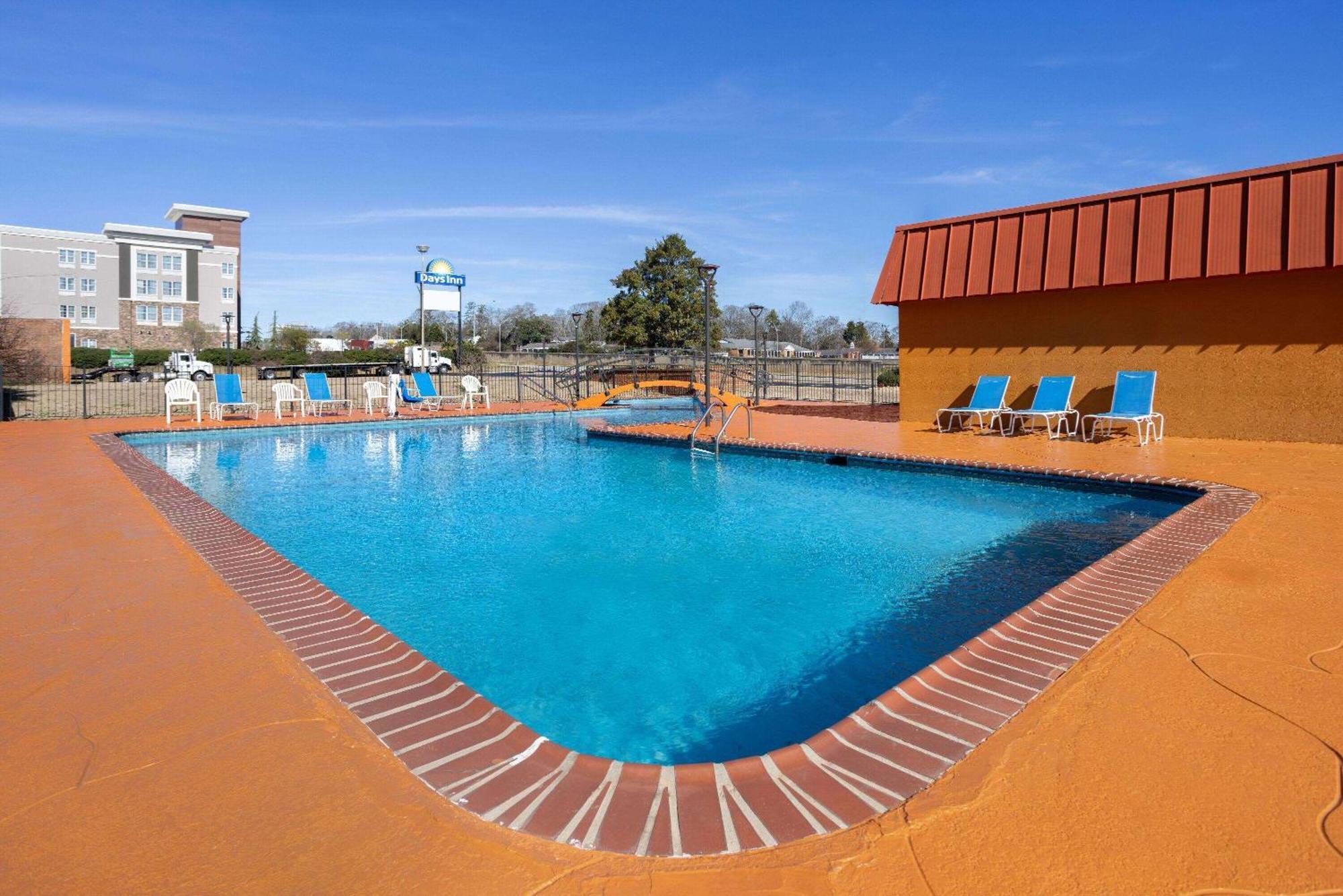 Days By Wyndham Hotel 2*